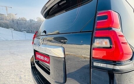 Toyota Land Cruiser Prado 150 рестайлинг 2, 2019 год, 6 900 000 рублей, 19 фотография