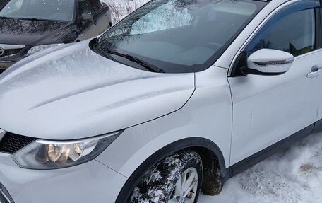 Nissan Qashqai, 2016 год, 1 690 000 рублей, 2 фотография