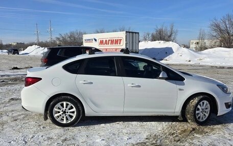 Opel Astra J, 2014 год, 890 000 рублей, 5 фотография