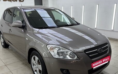 KIA cee'd I рестайлинг, 2009 год, 650 000 рублей, 2 фотография