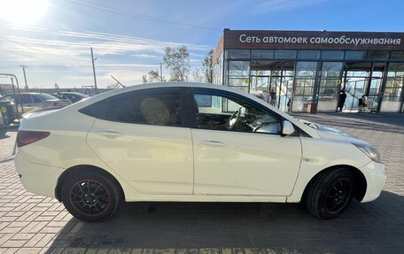 Hyundai Solaris II рестайлинг, 2011 год, 540 000 рублей, 10 фотография