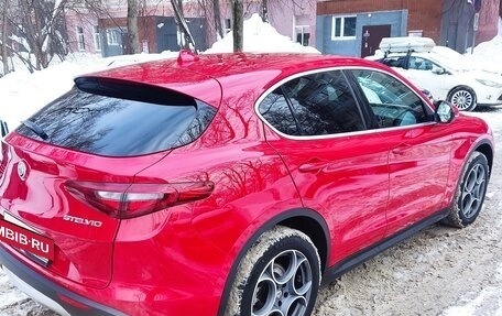 Alfa Romeo Stelvio, 2019 год, 3 200 000 рублей, 6 фотография