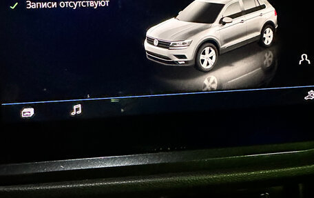 Volkswagen Tiguan II, 2018 год, 2 990 000 рублей, 7 фотография