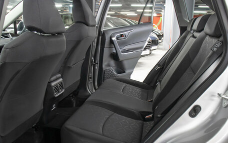 Toyota RAV4, 2021 год, 2 849 000 рублей, 12 фотография
