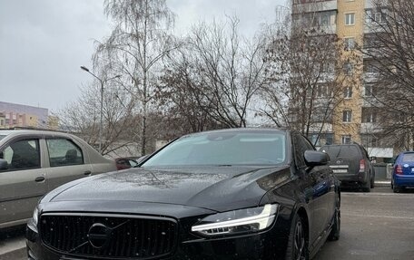 Volvo S90 II рестайлинг, 2018 год, 3 650 000 рублей, 4 фотография