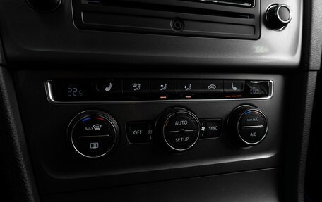 Volkswagen Golf VII, 2013 год, 1 199 000 рублей, 15 фотография