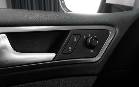 Volkswagen Golf VII, 2013 год, 1 199 000 рублей, 20 фотография