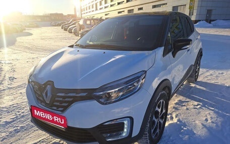 Renault Kaptur I рестайлинг, 2021 год, 1 700 000 рублей, 7 фотография