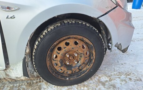 Hyundai Solaris II рестайлинг, 2012 год, 329 000 рублей, 11 фотография