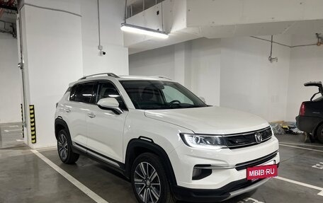 Changan CS35 Plus, 2021 год, 1 850 000 рублей, 3 фотография