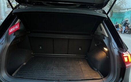 Volkswagen Tiguan II, 2021 год, 2 940 000 рублей, 8 фотография