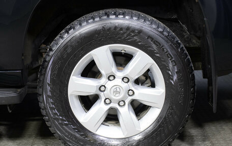 Toyota Land Cruiser Prado 150 рестайлинг 2, 2017 год, 4 498 000 рублей, 22 фотография