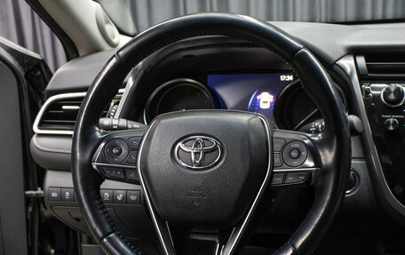 Toyota Camry, 2021 год, 3 498 000 рублей, 16 фотография