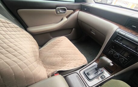 Nissan Laurel VIII, 2000 год, 730 000 рублей, 11 фотография