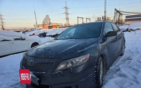 Toyota Camry, 2011 год, 950 000 рублей, 2 фотография