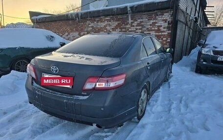 Toyota Camry, 2011 год, 950 000 рублей, 3 фотография