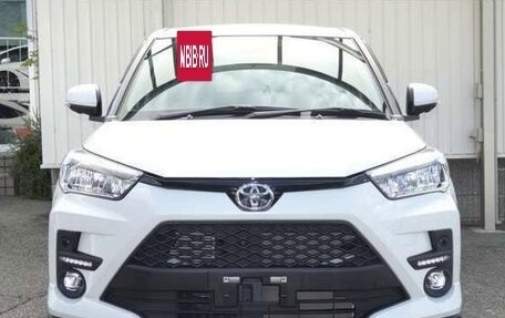 Toyota Raize I, 2023 год, 1 420 000 рублей, 2 фотография