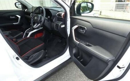 Toyota Raize I, 2023 год, 1 420 000 рублей, 16 фотография