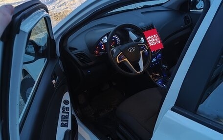 Hyundai Solaris II рестайлинг, 2016 год, 1 000 000 рублей, 6 фотография