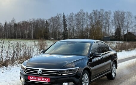 Volkswagen Passat B8 рестайлинг, 2019 год, 2 500 000 рублей, 3 фотография