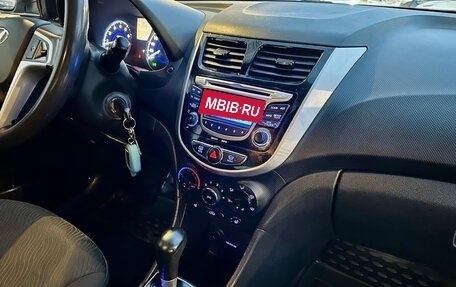 Hyundai Solaris II рестайлинг, 2011 год, 559 000 рублей, 4 фотография