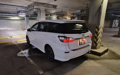 Toyota Wish II, 2012 год, 1 490 000 рублей, 9 фотография