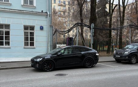 Tesla Model X I, 2020 год, 5 000 000 рублей, 3 фотография