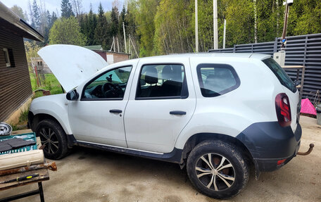 Renault Duster I рестайлинг, 2015 год, 850 000 рублей, 5 фотография
