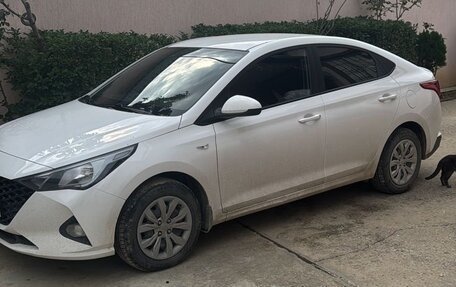 Hyundai Solaris II рестайлинг, 2021 год, 1 760 000 рублей, 6 фотография