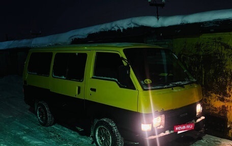 Toyota HiAce H50 H60 H70, 1989 год, 198 900 рублей, 5 фотография