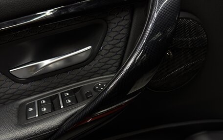 BMW 3 серия, 2017 год, 2 600 000 рублей, 15 фотография