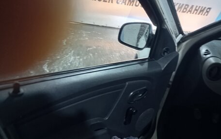 Renault Logan I, 2014 год, 170 000 рублей, 10 фотография