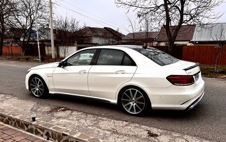 Mercedes-Benz E-Класс AMG, 2014 год, 4 850 000 рублей, 19 фотография