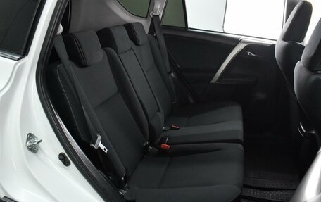 Toyota RAV4, 2015 год, 1 880 000 рублей, 7 фотография