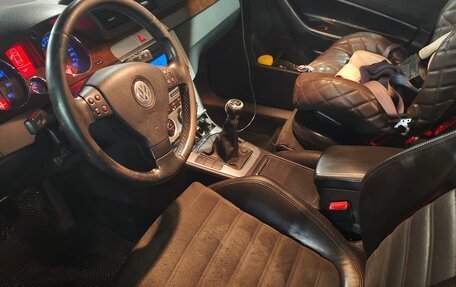 Volkswagen Passat B6, 2006 год, 850 000 рублей, 13 фотография