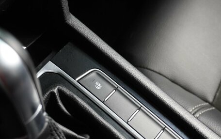 Volkswagen Passat B8 рестайлинг, 2017 год, 1 799 000 рублей, 20 фотография