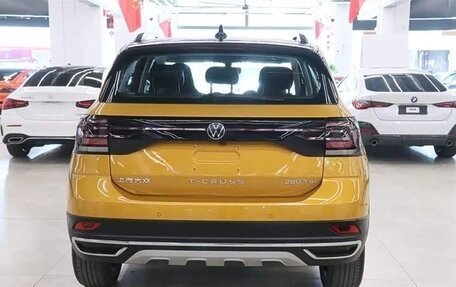 Volkswagen T-Cross I, 2022 год, 1 580 000 рублей, 4 фотография