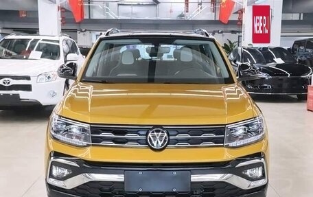 Volkswagen T-Cross I, 2022 год, 1 580 000 рублей, 2 фотография