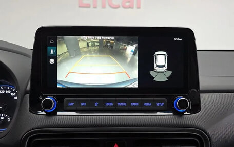 Hyundai Kona I, 2022 год, 1 499 000 рублей, 14 фотография