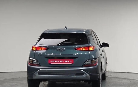 Hyundai Kona I, 2022 год, 1 499 000 рублей, 3 фотография