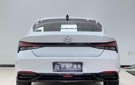 Hyundai Elantra, 2022 год, 1 200 444 рублей, 5 фотография