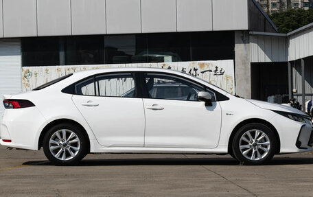 Toyota Corolla, 2025 год, 2 500 000 рублей, 4 фотография