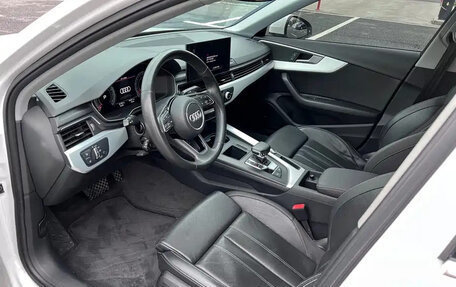 Audi A4, 2022 год, 2 000 000 рублей, 19 фотография