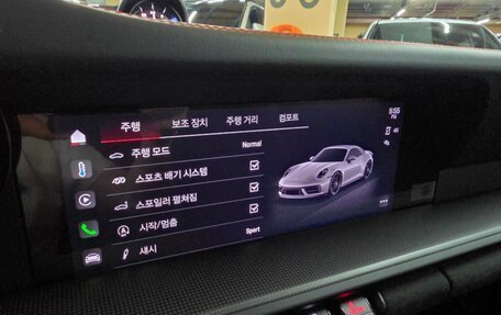 Porsche 911, 2024 год, 20 691 000 рублей, 15 фотография