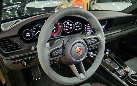 Porsche 911, 2024 год, 20 691 000 рублей, 11 фотография