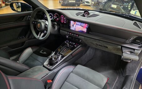 Porsche 911, 2024 год, 20 691 000 рублей, 19 фотография