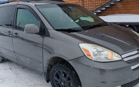 Toyota Sienna II рестайлинг, 2004 год, 1 500 000 рублей, 13 фотография