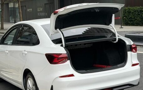 Chevrolet Monza, 2022 год, 1 130 000 рублей, 8 фотография