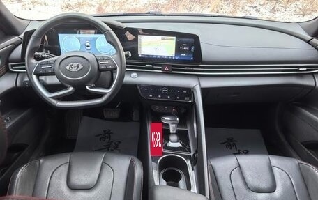 Hyundai Elantra, 2022 год, 1 260 000 рублей, 7 фотография