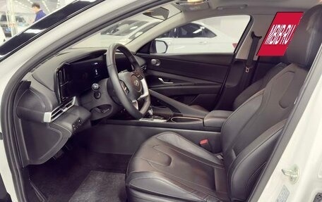 Hyundai Elantra, 2022 год, 1 300 000 рублей, 9 фотография